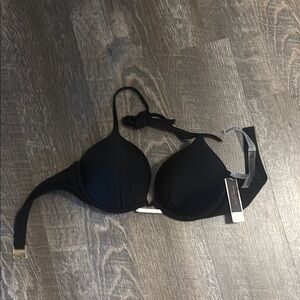 Black Women’s Bombshell Swim top